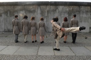 Dance Pictures: Nejla Yatkin's The Wall